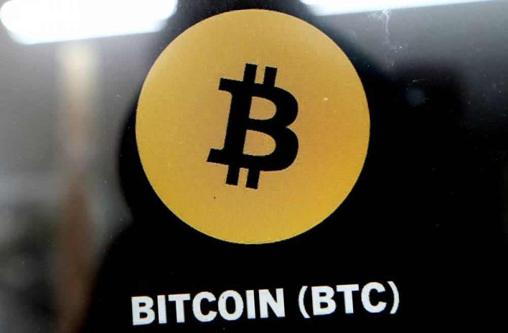 Bitcoin Drops to $104K Amid War and Uncertainty